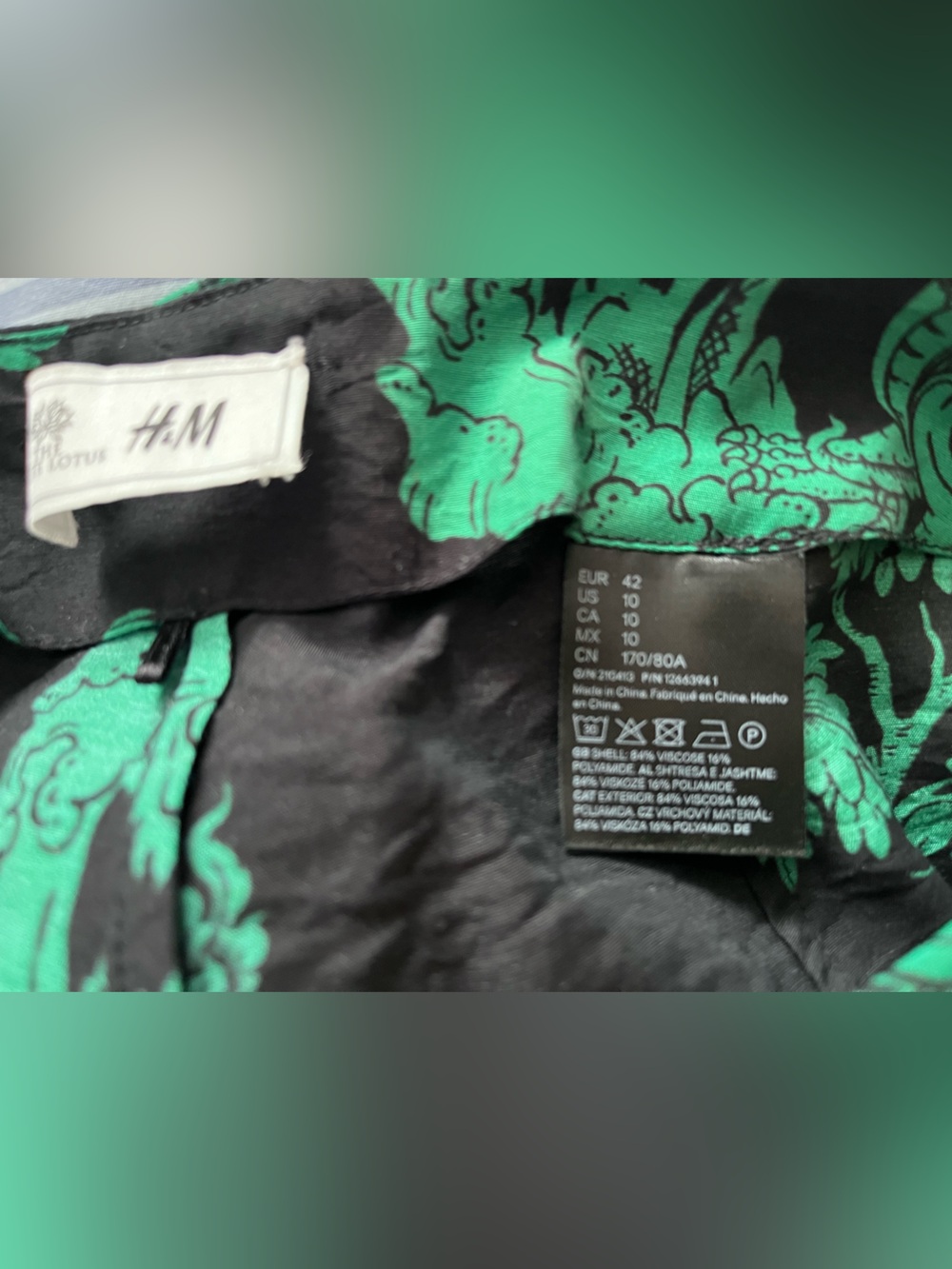 H&M White Lotus Collection - Picture 2 of 3